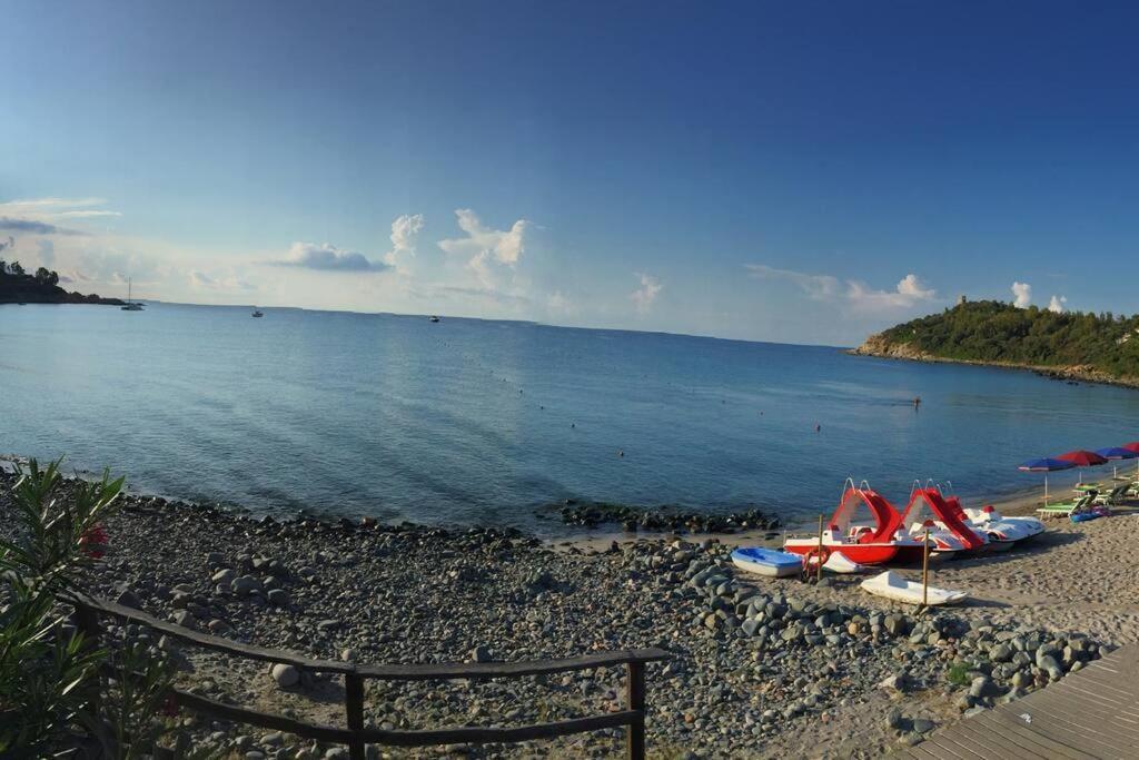 Amazing View - Exclusive Apartment Portu Frailis 아르바탁스 외부 사진