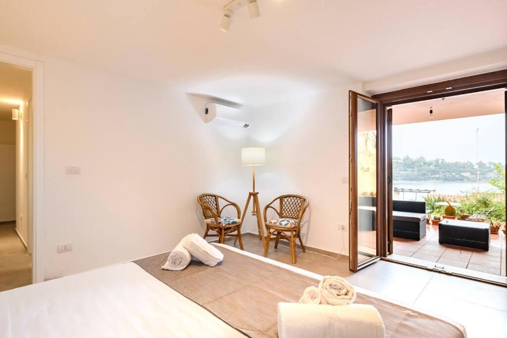Amazing View - Exclusive Apartment Portu Frailis 아르바탁스 외부 사진